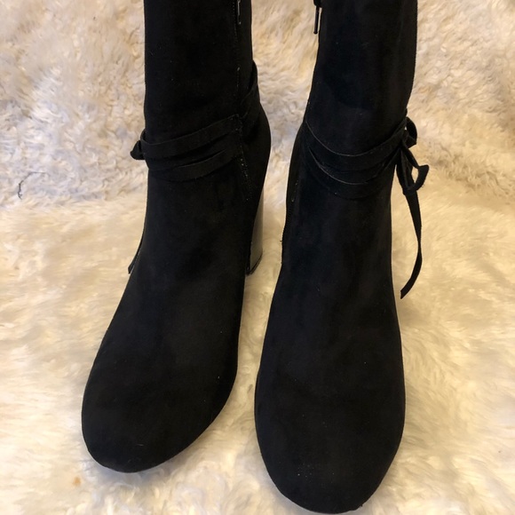CHRISTIAN SIRIANO For Payless Black Ankle Boots 11 - Picture 2 of 5